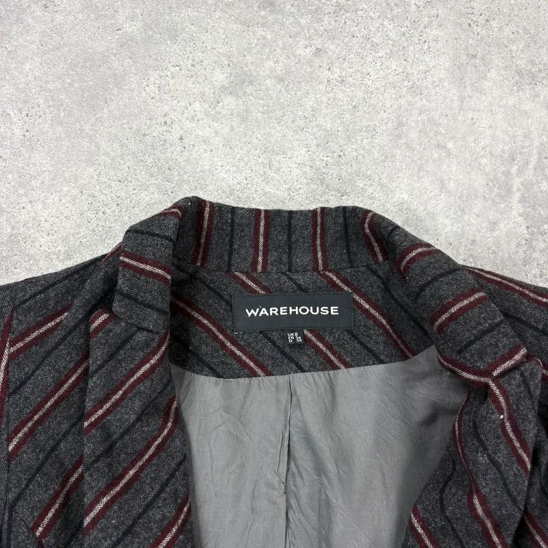 Striped fitted cropped archival blazer