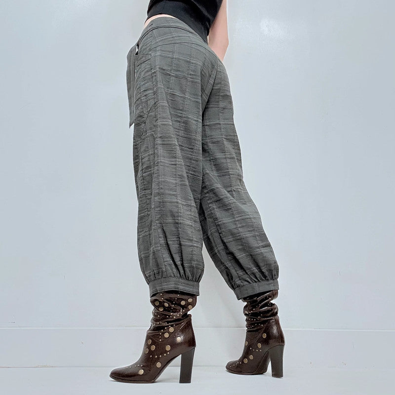 structured checked puff trousers