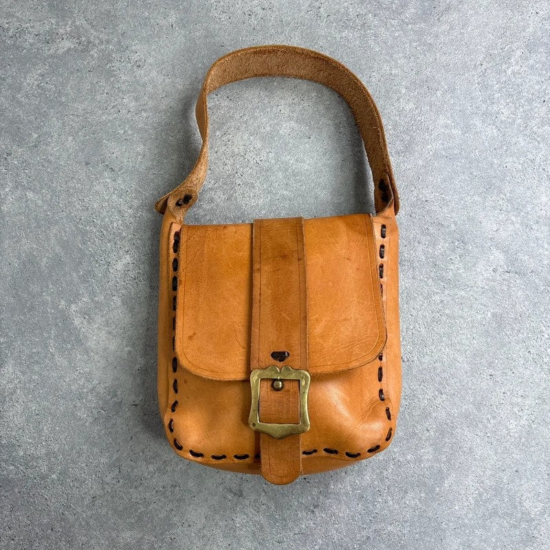 Tan cargo buckle western shoulder bag