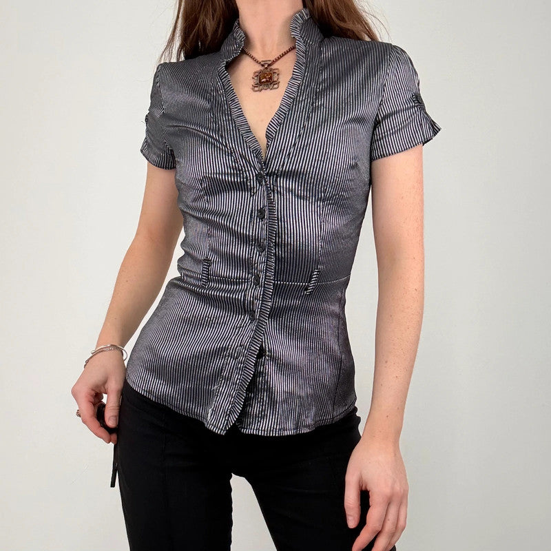 fitted pinstripe short sleeve shirt