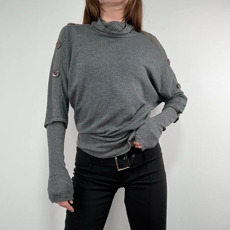 grey slouchy knit ribbed fitted jumper with button details