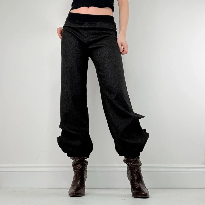 Grey Cop Copine structured pleated