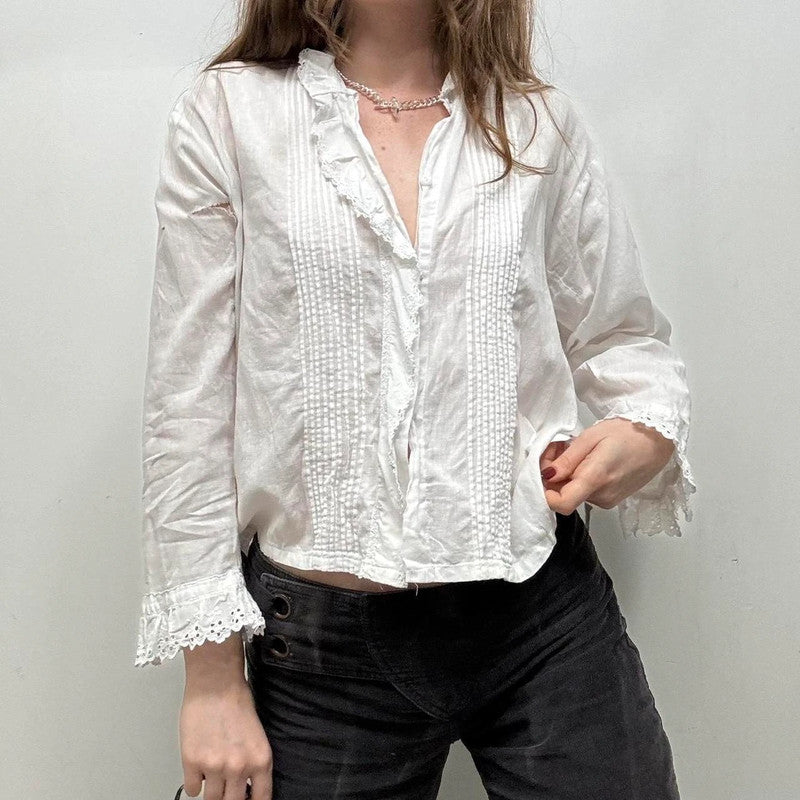 white lace pleated shirt