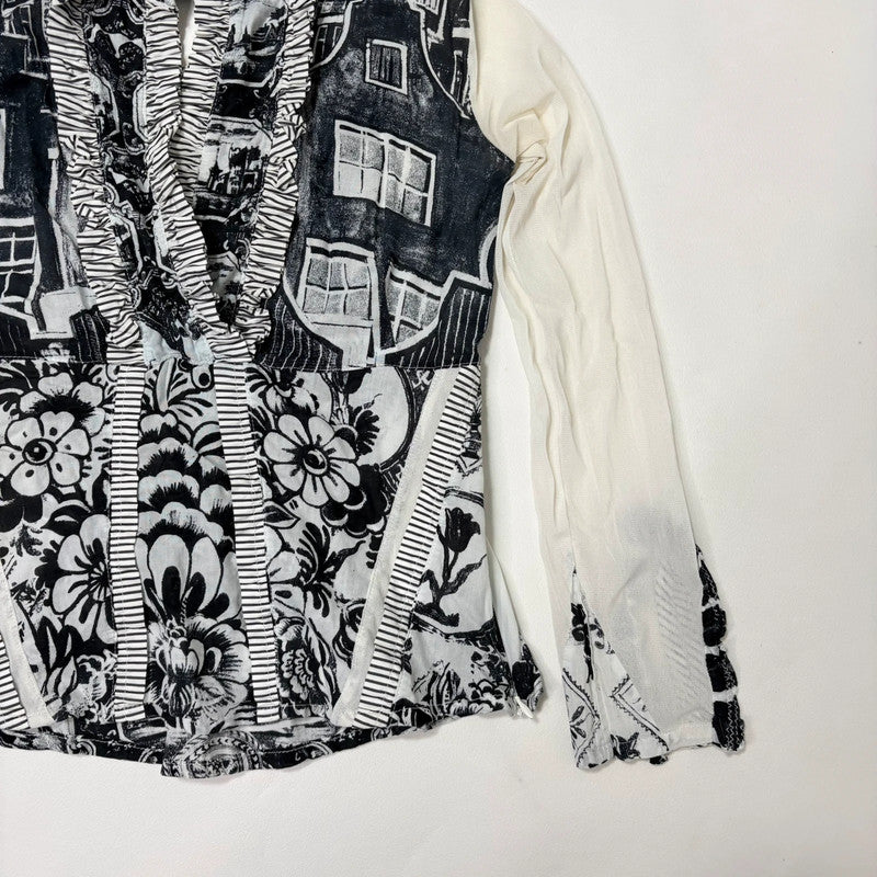 Save the Queen black and white graphic shirt