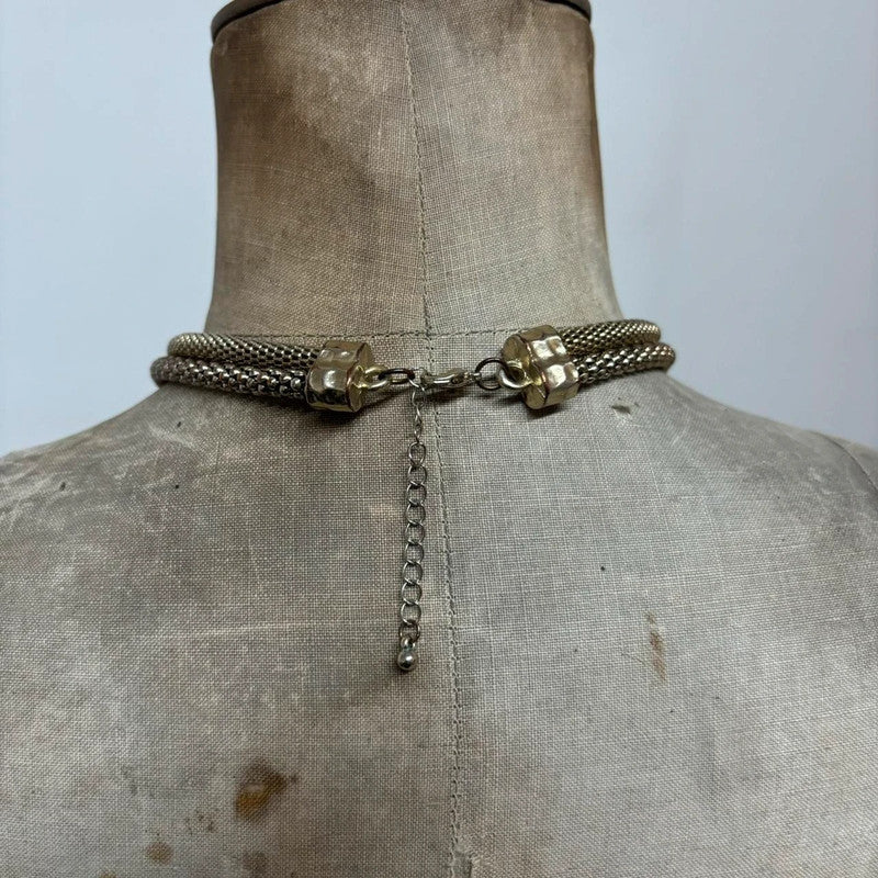 Gold chunky chain necklace