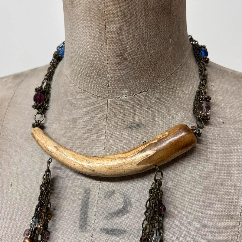 archival horn chain necklace