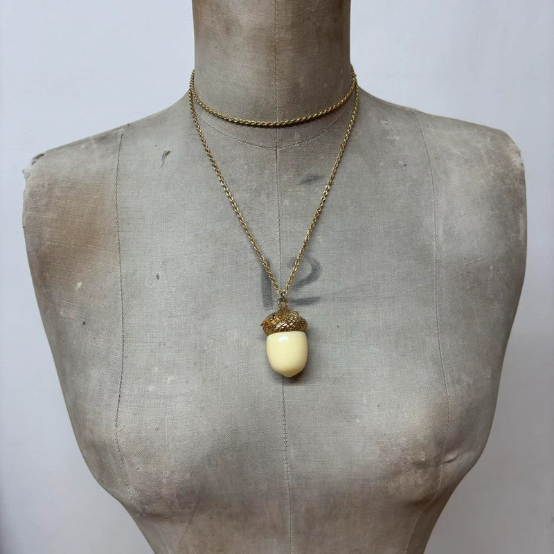 gold chunky charm necklace