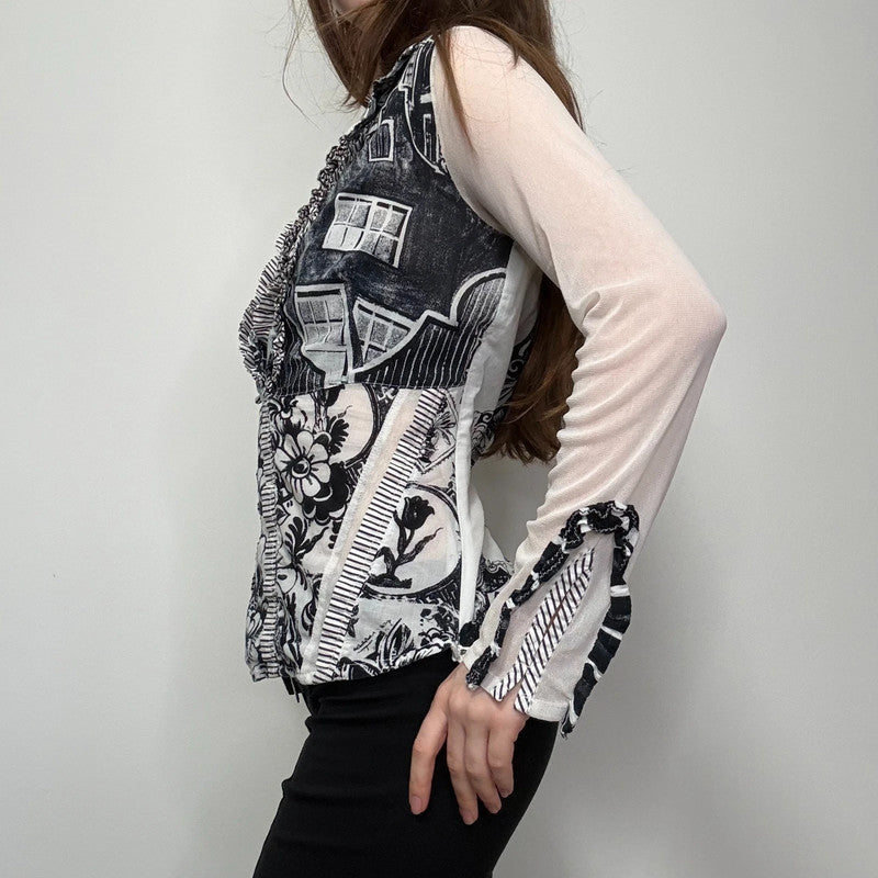 Save the Queen black and white graphic shirt