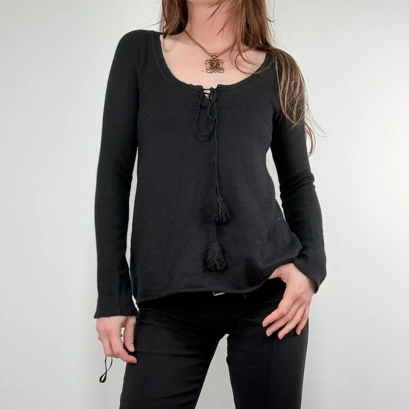 black flared cashmere silk blend long sleeve top
