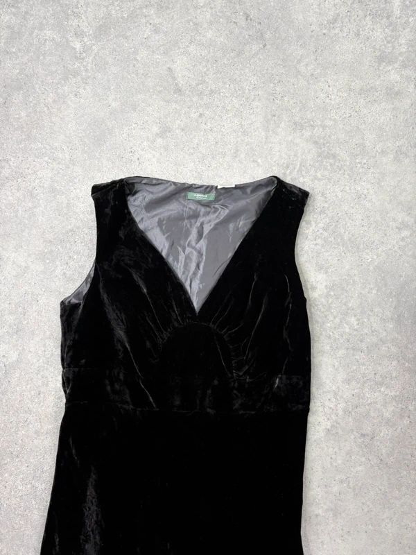 black velvet fitted flared midi dress