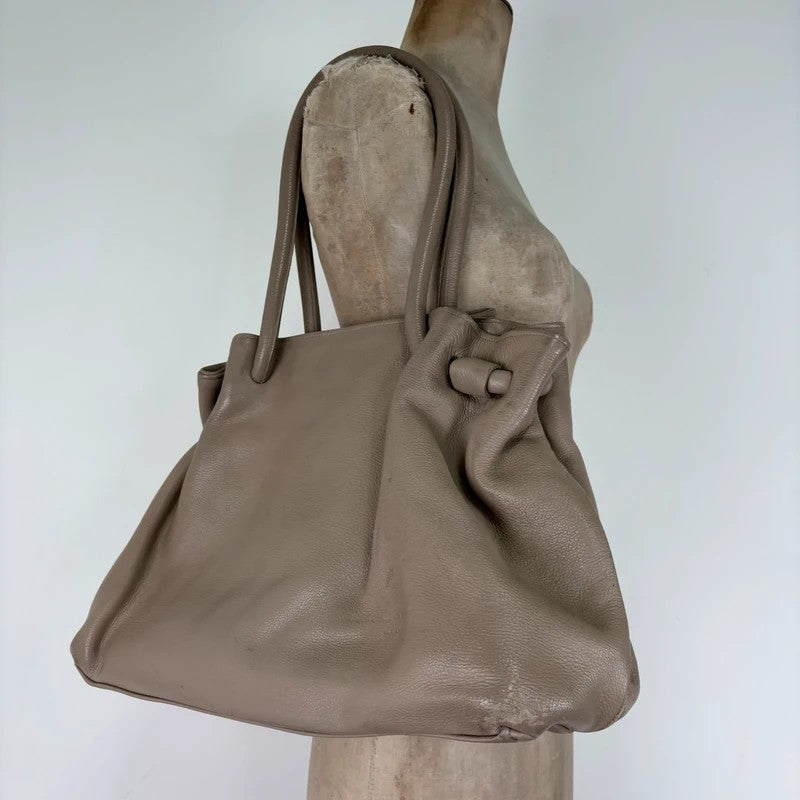 Beige vintage leather chunky handbag