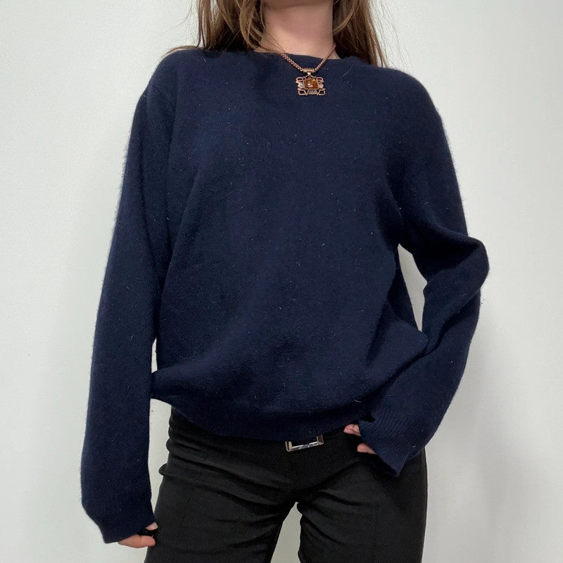Navy blue cashmere knit crewneck jumper