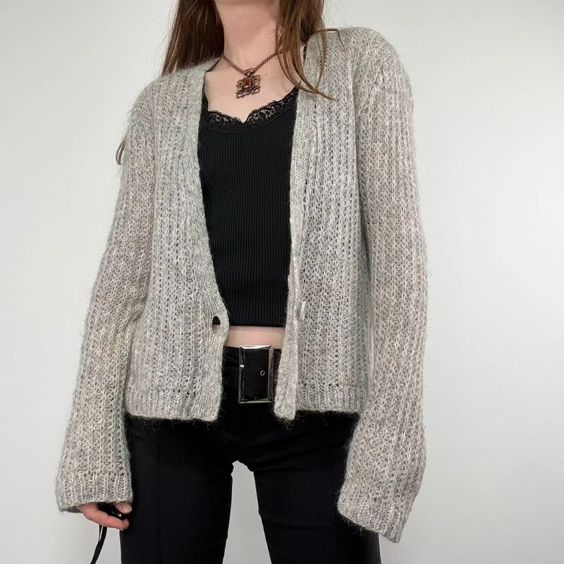 grey American Vintage knitted cardigan
