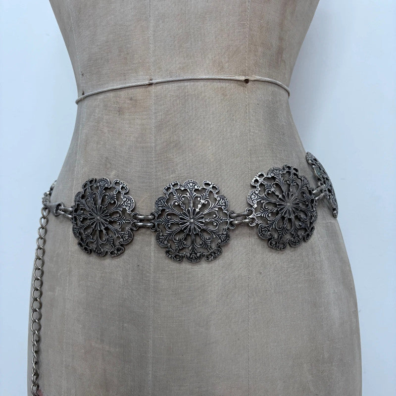 chunky silver metal waist chain belt