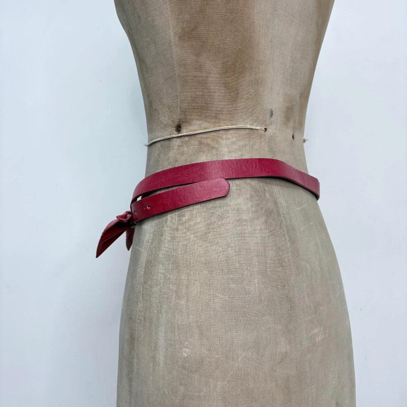 red bow waist belt