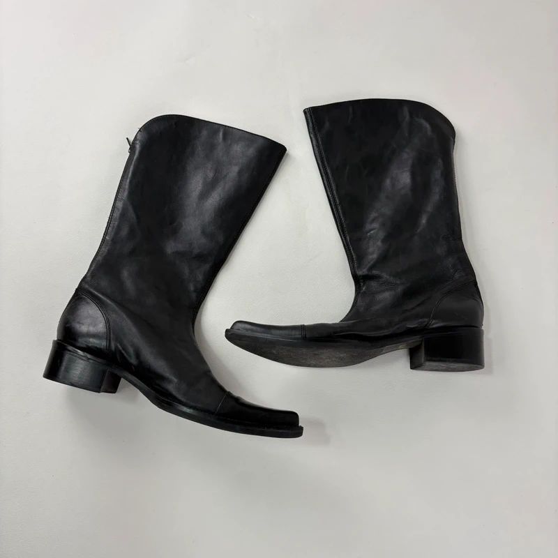 black leather pointed toe leather boots