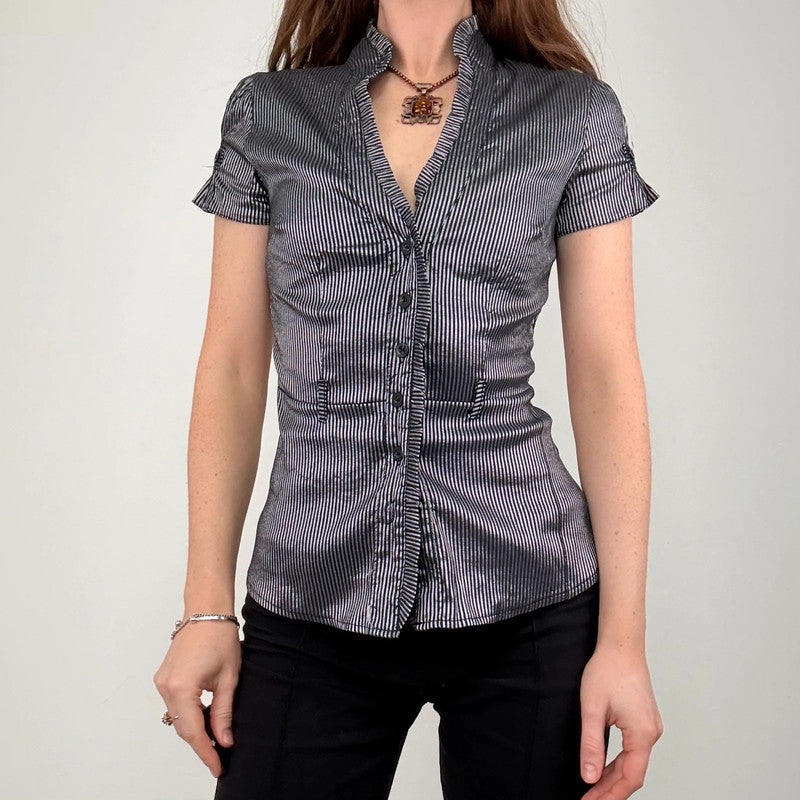 fitted pinstripe short sleeve shirt