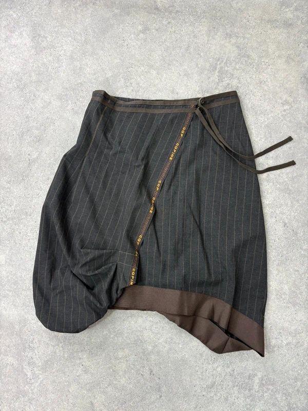 Cop Copine asymmetric puff midi skirt