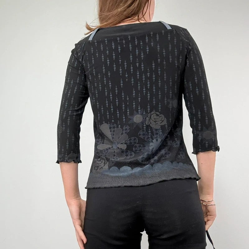 black wide neck belt loop 3/4 length sleeve polkadot t-shirt