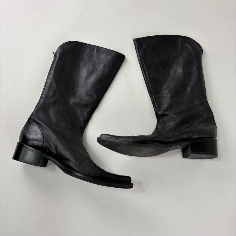 black leather pointed toe leather boots