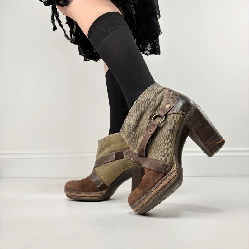 Diesel khaki leather buckle heeled boots