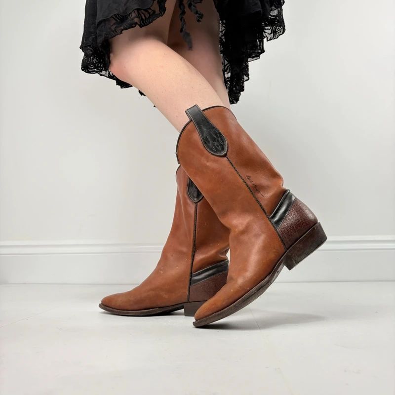tan leather cowboy boots