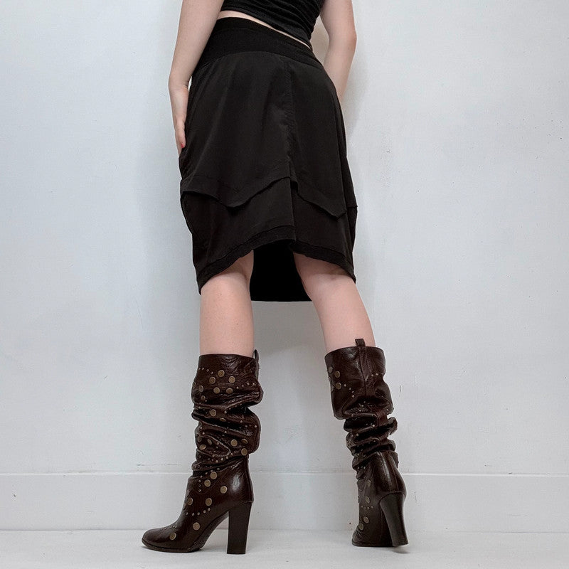 black low rise skirt