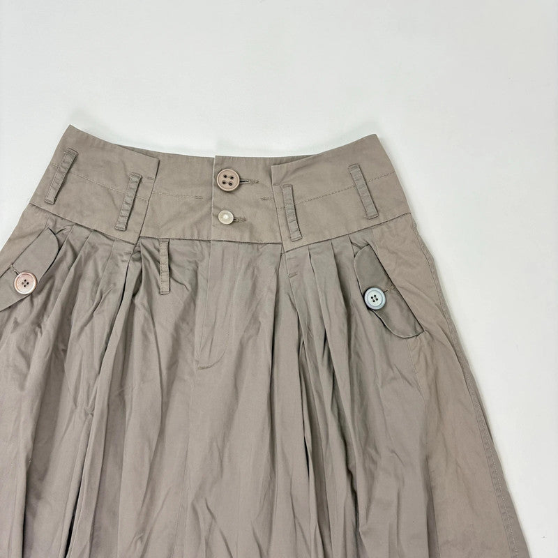 structured pleated khaki skirt
