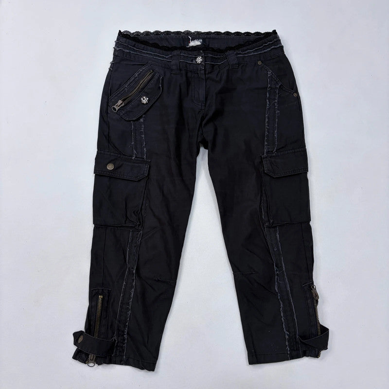 Grunge gothic cropped lace details trousers