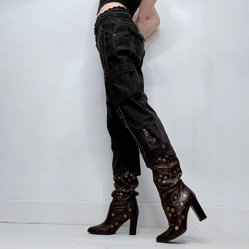 Grunge gothic cropped lace details trousers