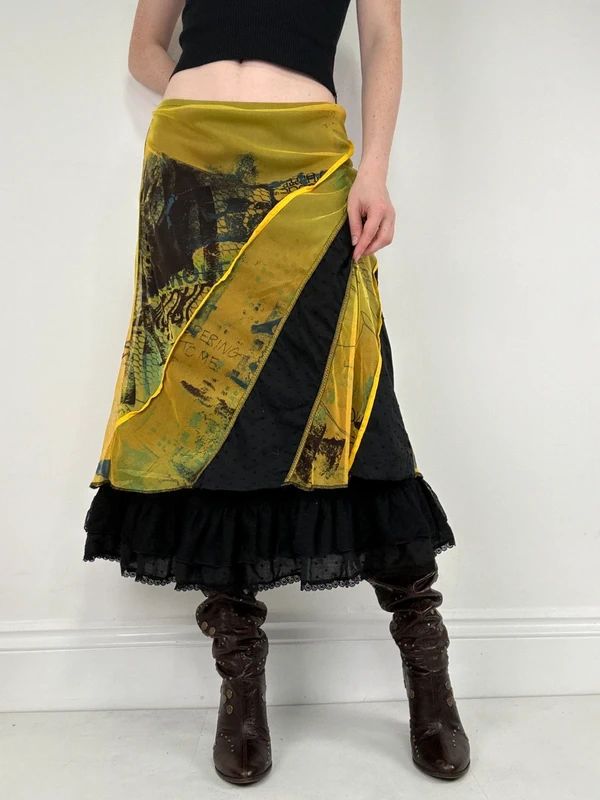 Patchwork graphic mesh layered long skirt