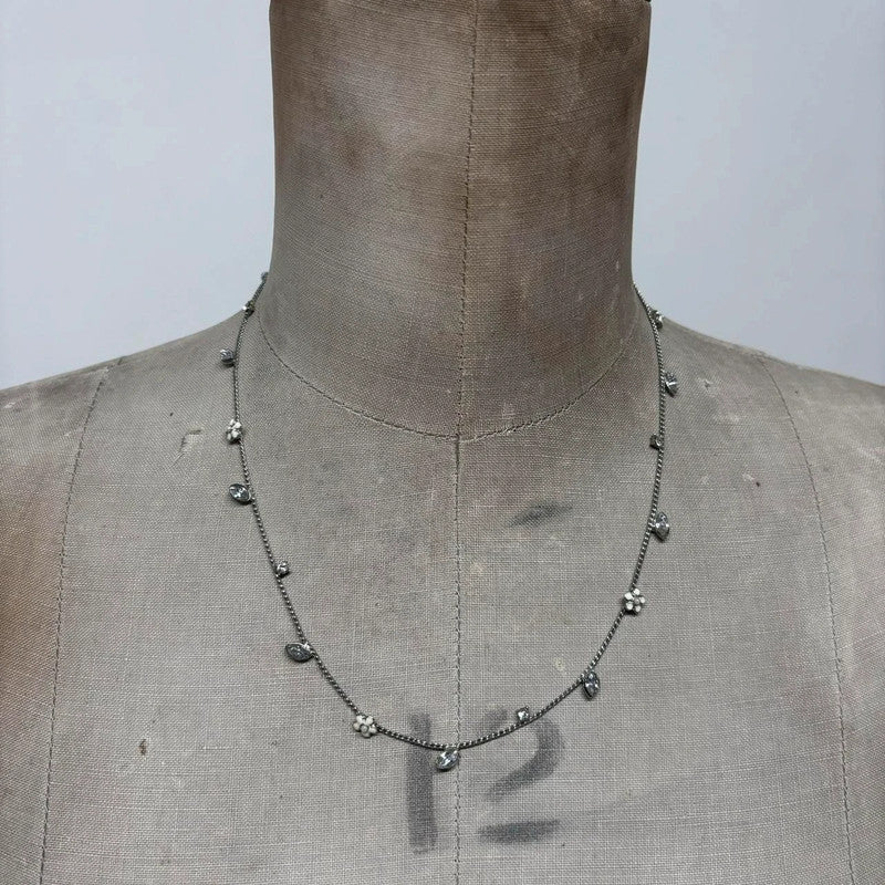 Regency fairy flower necklace