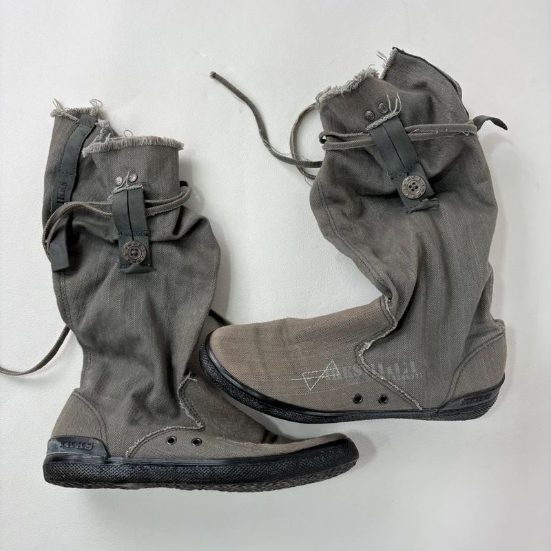 grey canvas slouchy trainer boots