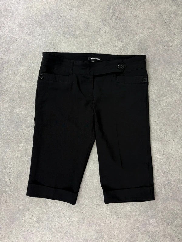 black cropped capri pants