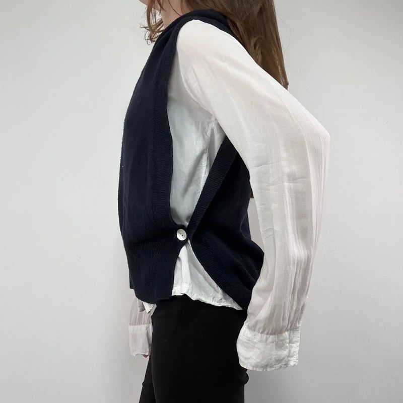 Navy knitted slouchy vest top