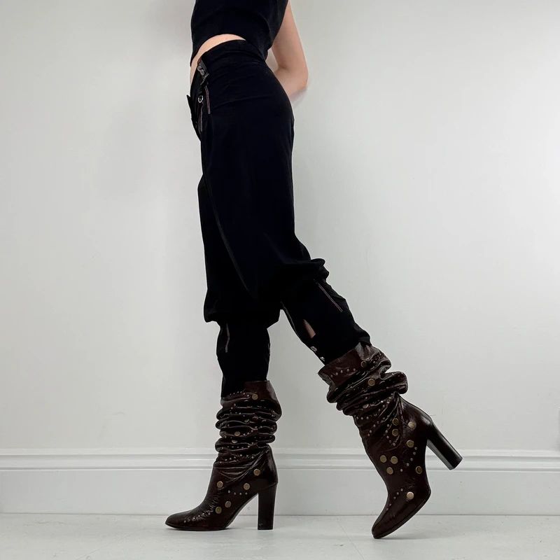 Black pleated puff cropped utility trousers