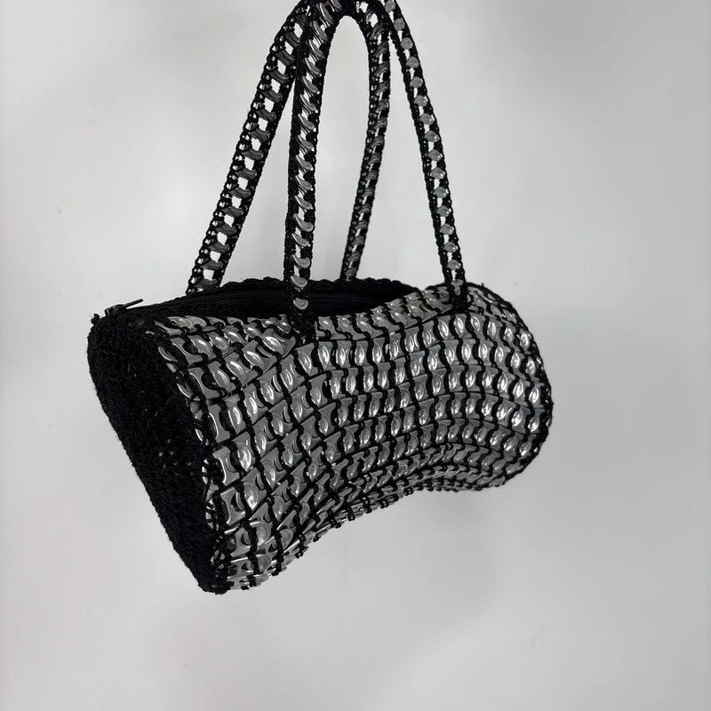 Vintage crochet can tab silver barrel handbag