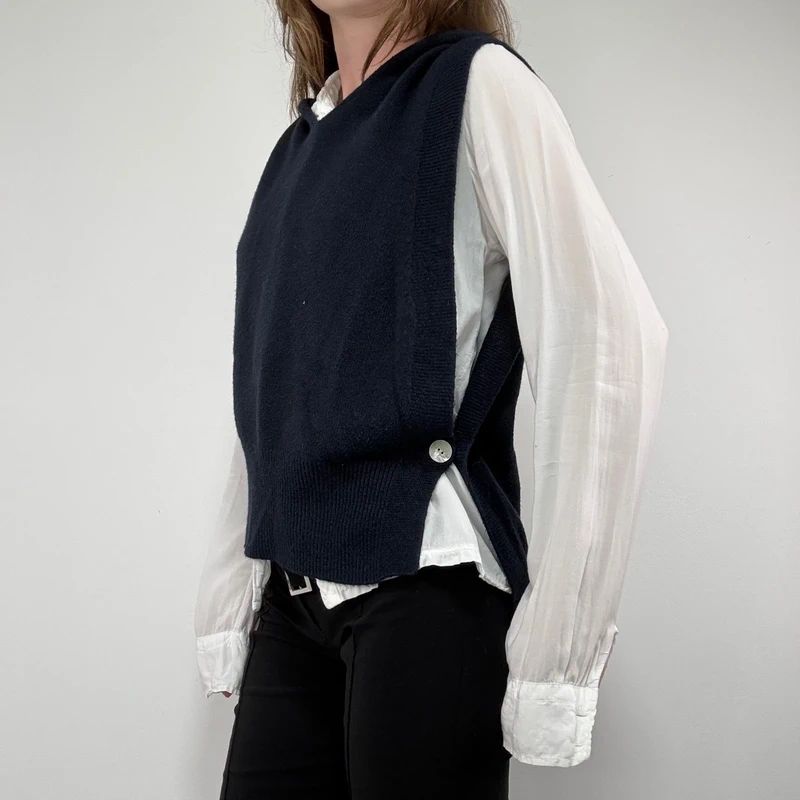 Navy knitted slouchy vest top