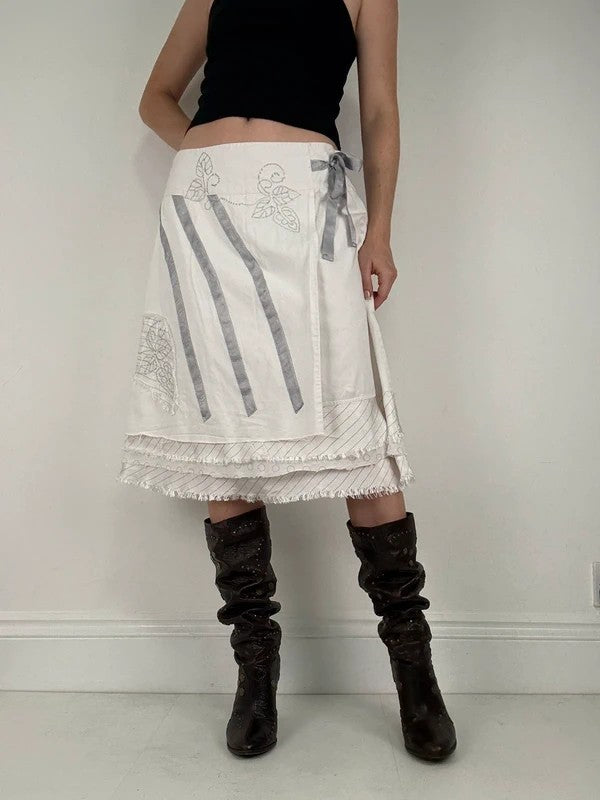 White fray patchwork asymmetrical bow midi skirt