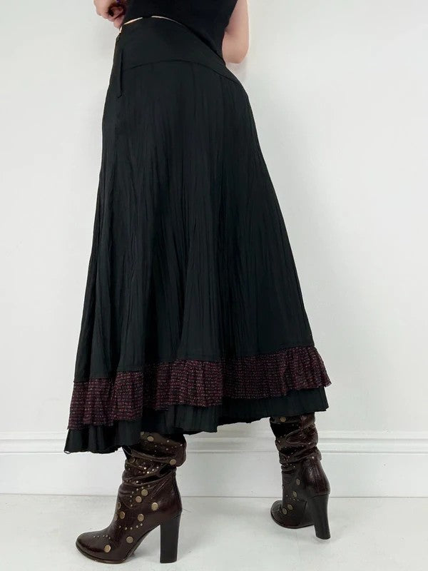 black crinkle flared pleated maxi skirt
