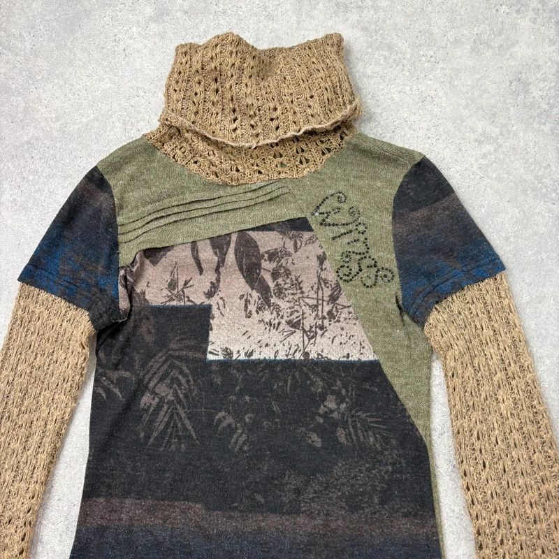 graphic distressed knit jumper