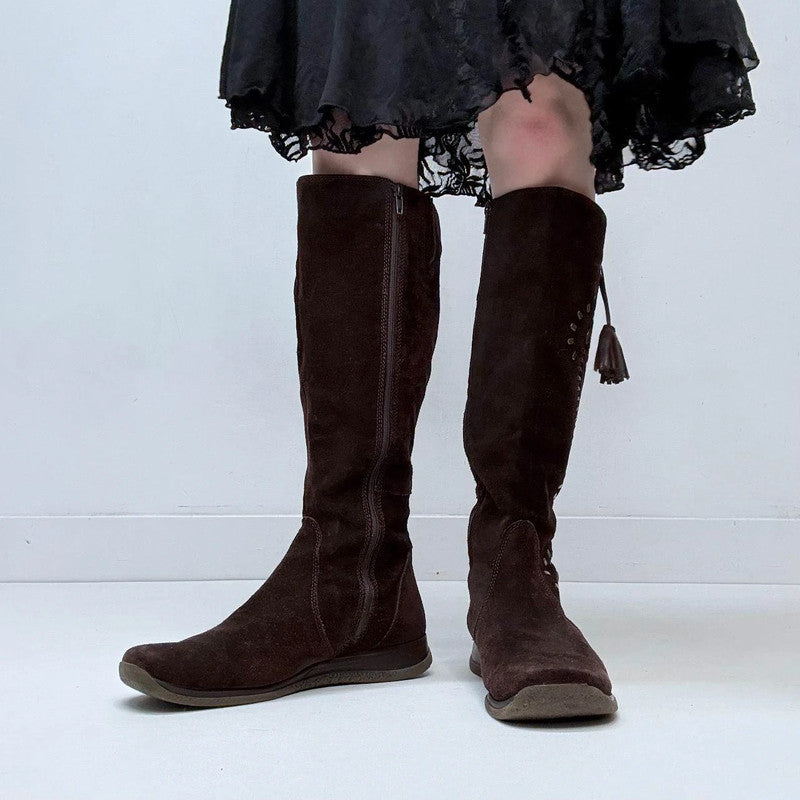 brown suede stitch hippy boots