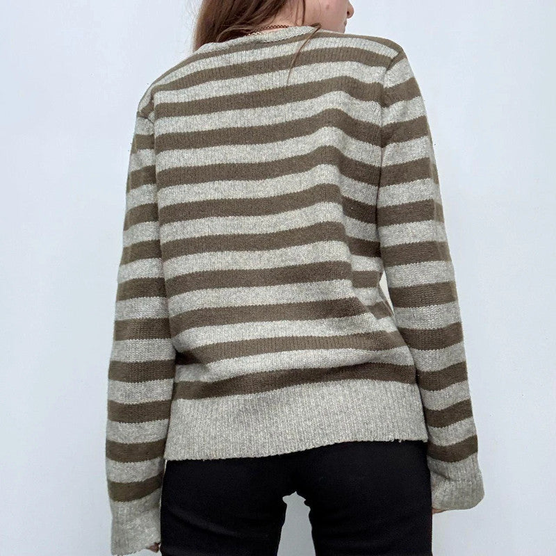 grey khaki Carhartt jumper