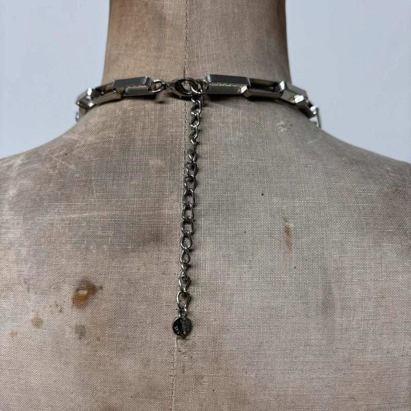 cyber metal flower necklace