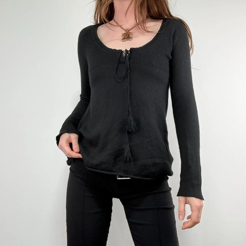 black flared cashmere silk blend long sleeve top