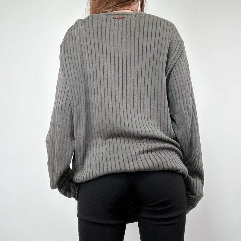 Ribbed Slouchy Distressed Jumper