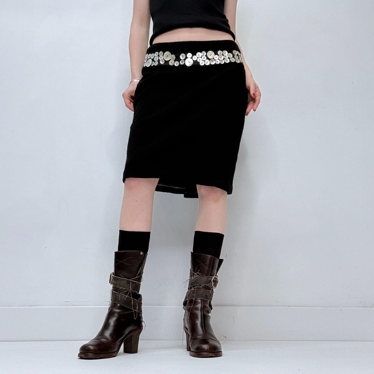 Black twee mother of pearl button skirt