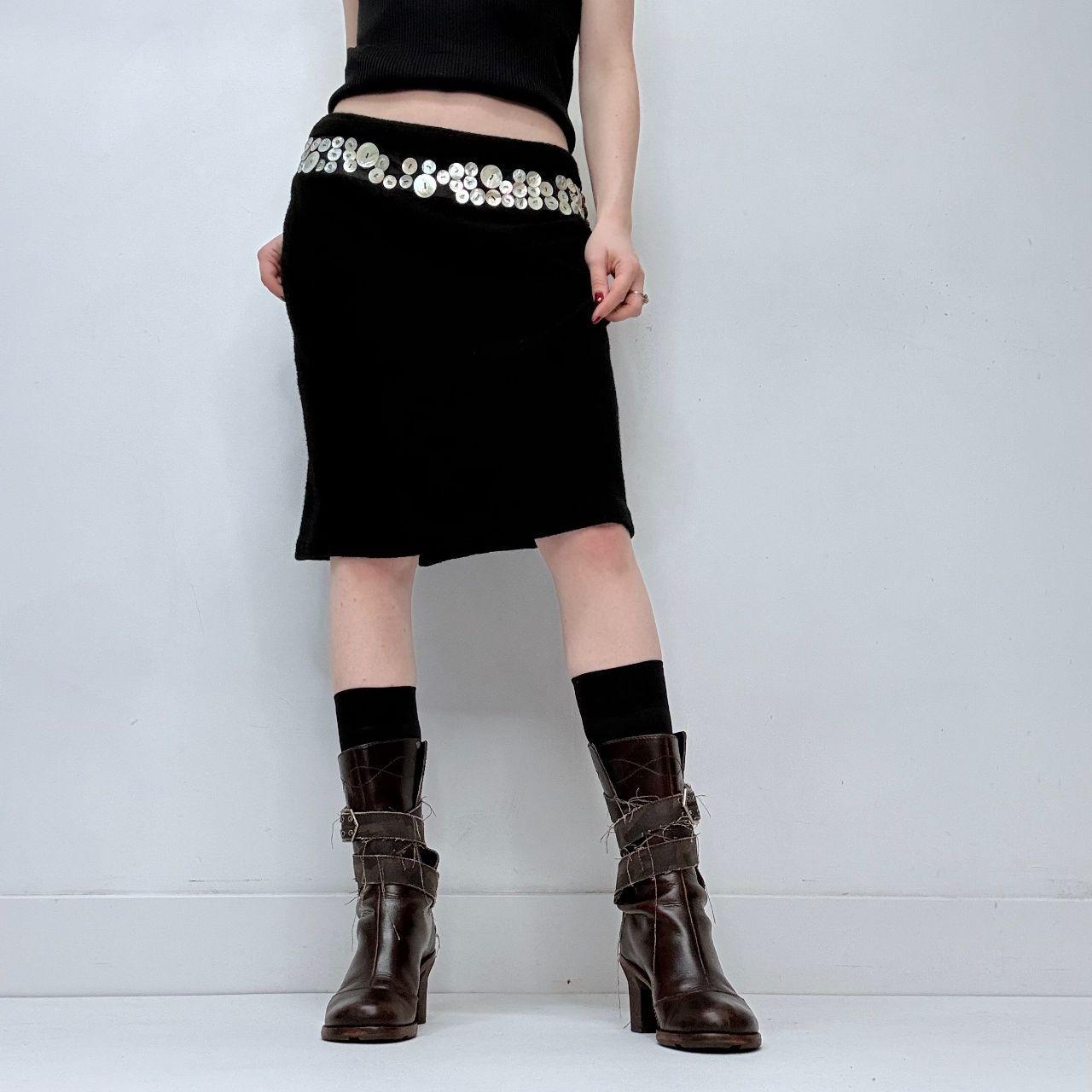 Black twee mother of pearl button skirt