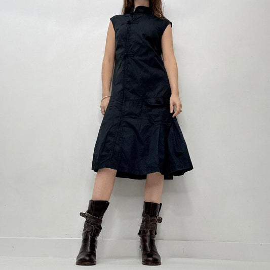 Black fitted asymmetrical marahashi dress