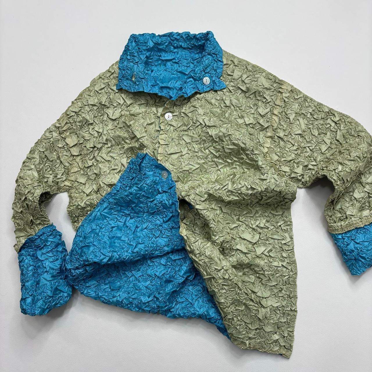 Crinkled reversible button-up shirt